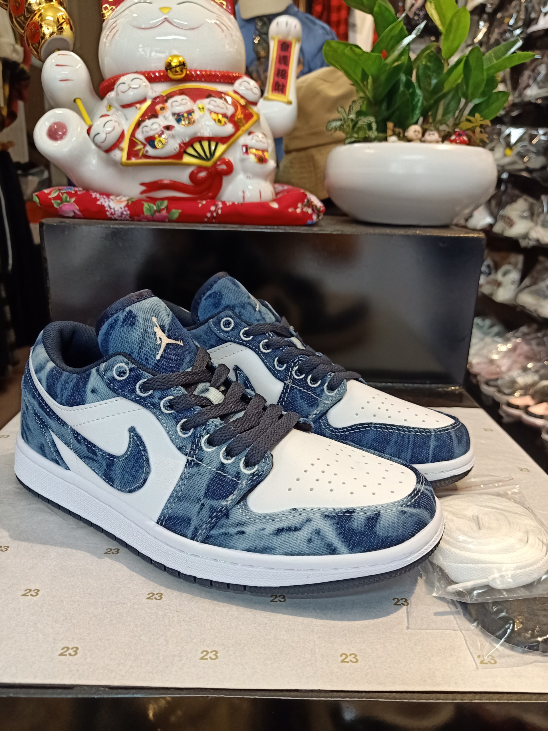 Giày thể thao AIR JD LOW loang nổ cổ thấp
