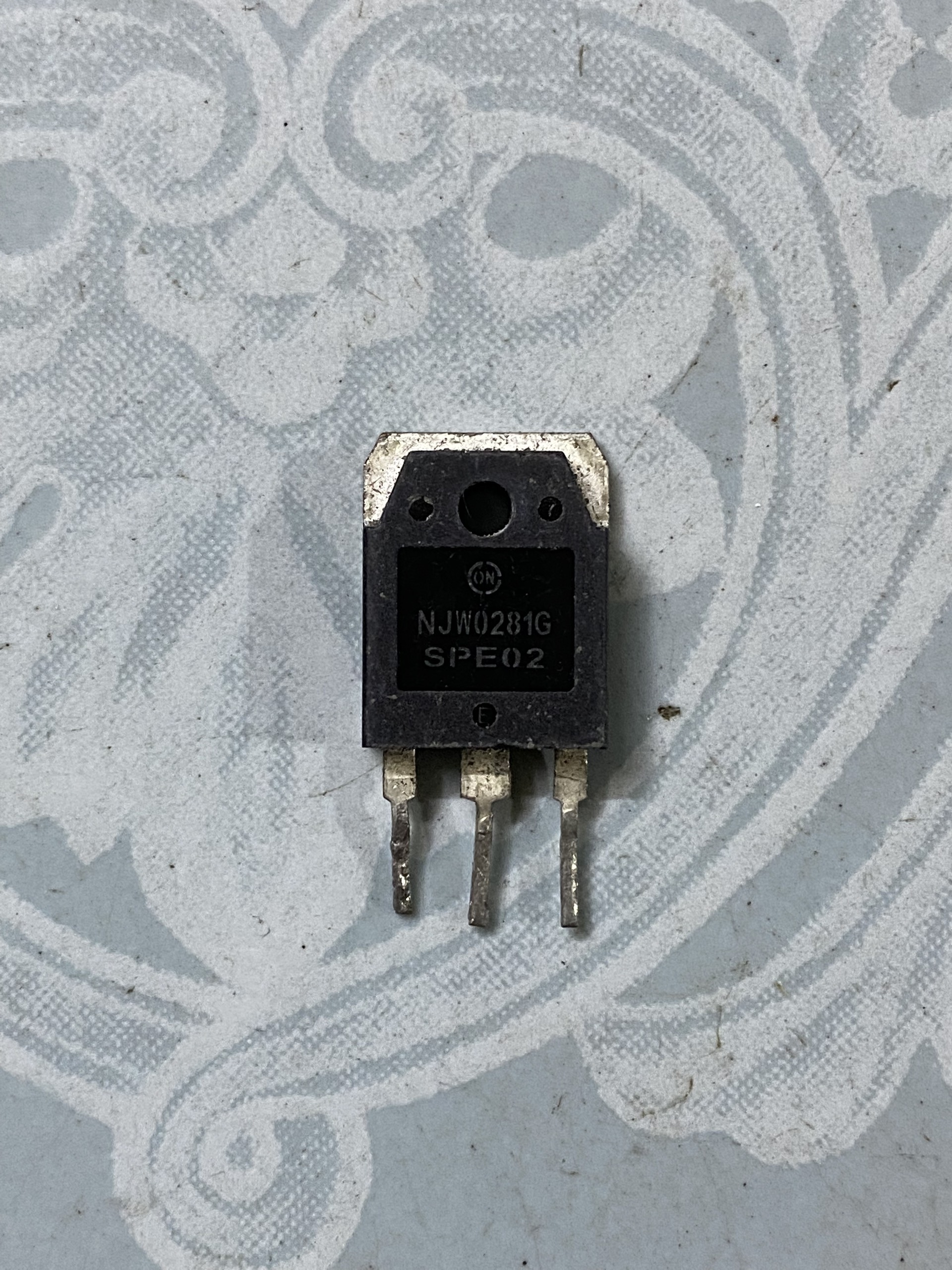 Cặp NJW0302 và NJW0281 zin tháo máy