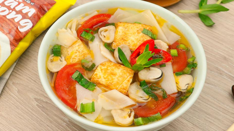 Măng chua (300g măng/ 1 bịch)