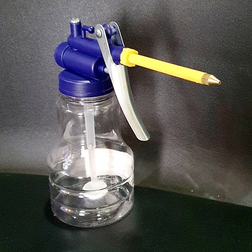 Bình châm nhớt nhựa trong nắp xanh dung tích 250ml