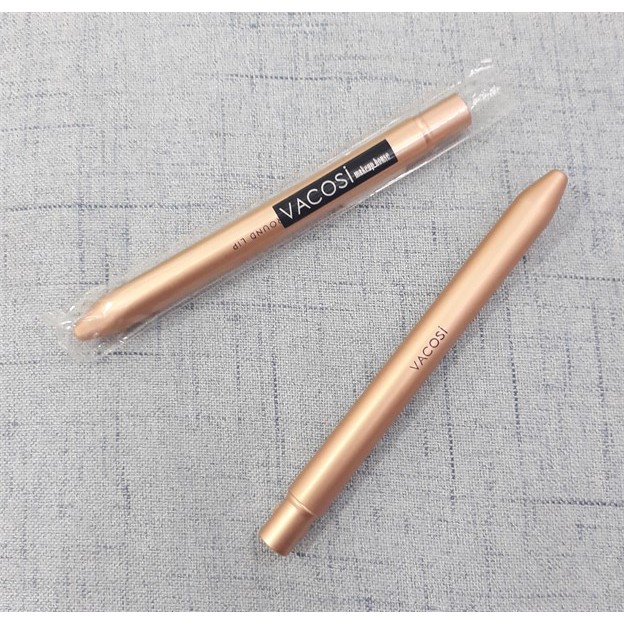 Cọ môi lông dài VACOSI LIP BRUSH - L01