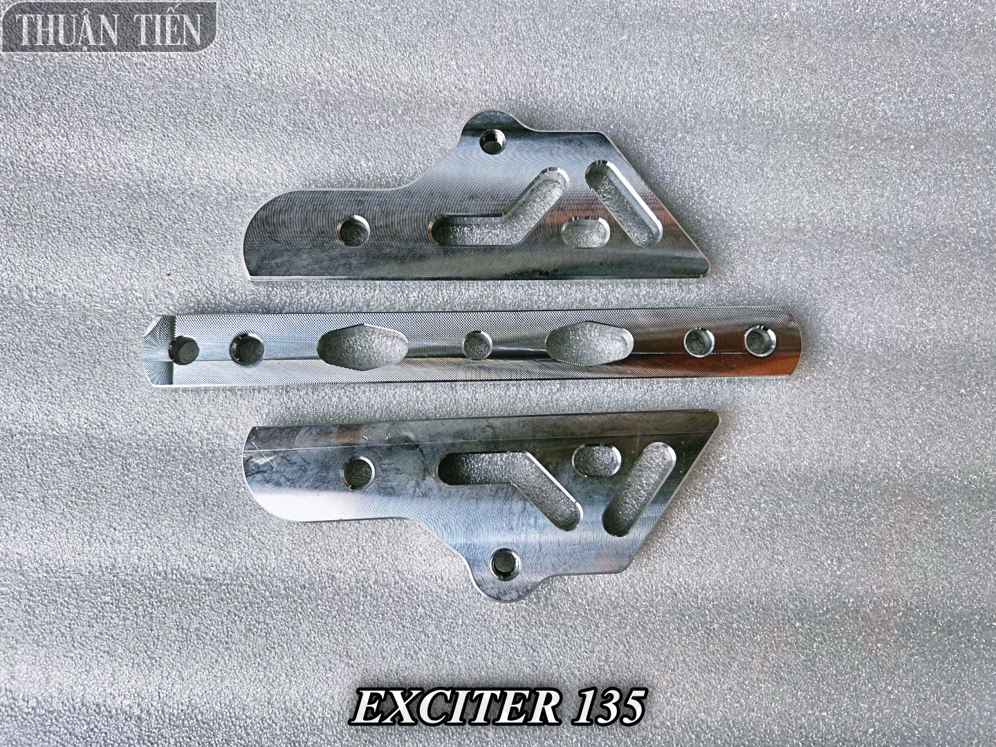 PAS ĐỘ GÁC CHÂN RAIDER CHO EXCITER 150- EXCITER 135 - SIRIUS
