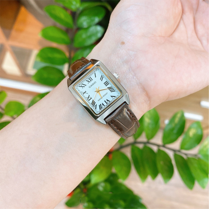 Đồng hồ nữ dây da Casio Anh Khuê LTP-V007L-7B2UDF