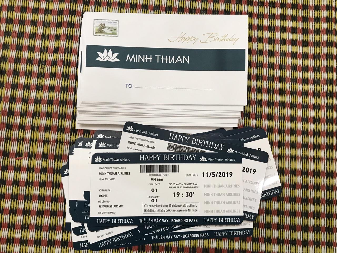 Thiệp mời sinh nhật kiểu vé máy bay (hanmade) n.01