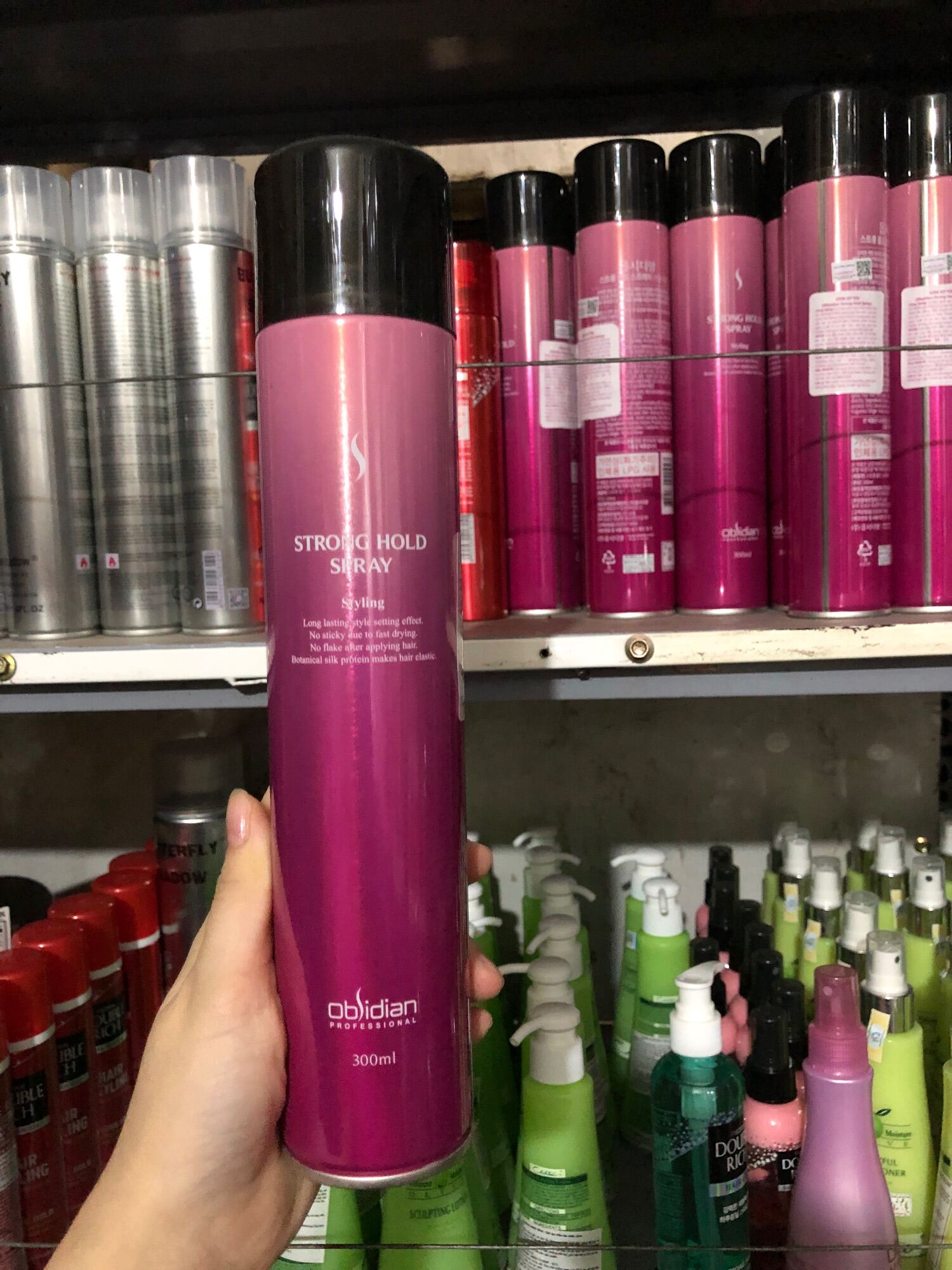 Gôm xịt tóc cứng Obsidian Strong Hold Spray hồng 300ml (KOREA) - chai