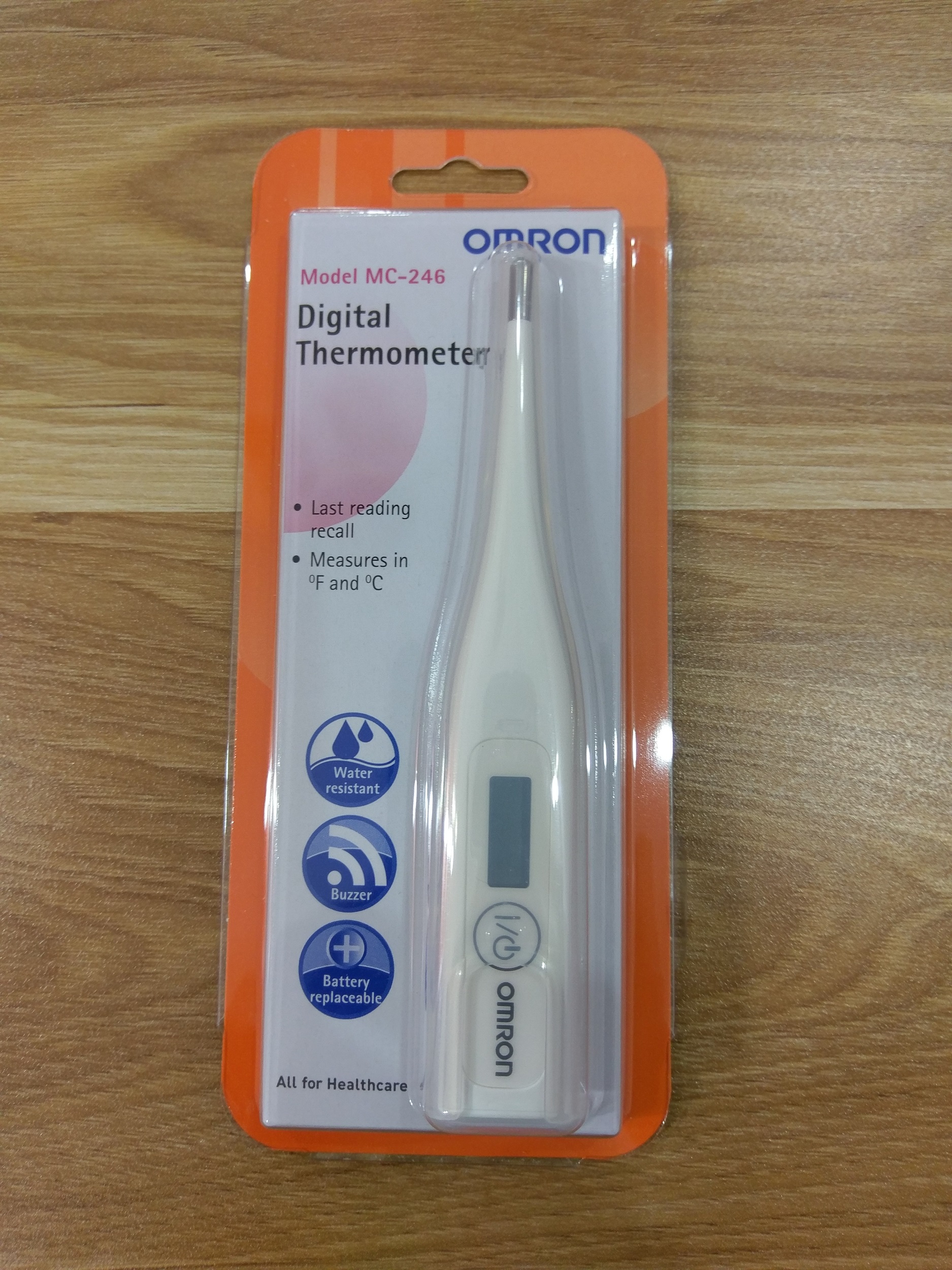 Cặp Nhiệt Độ Điện Tử Omron MC-246