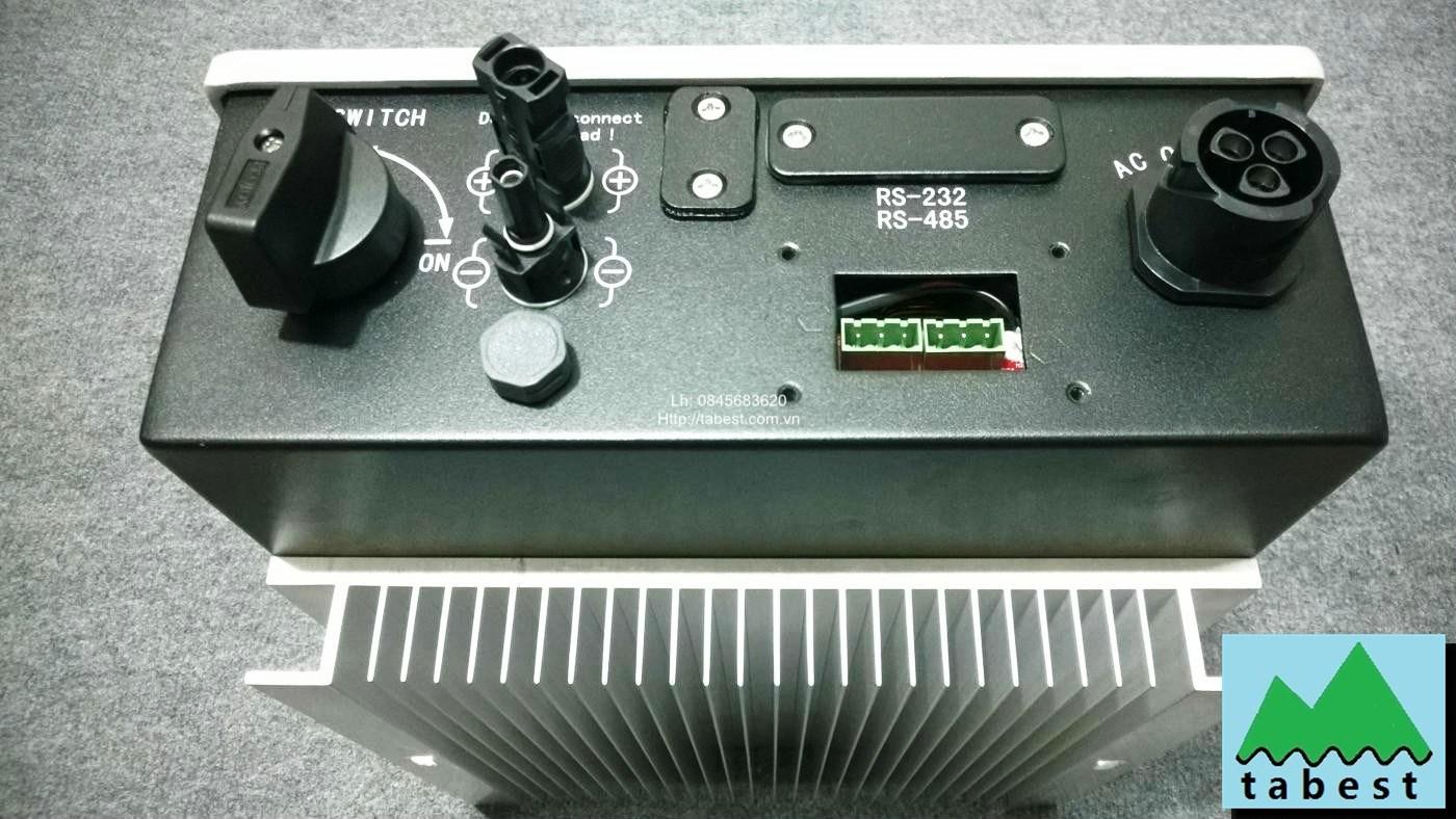 Bộ hòa lưới điện mặt trời Growatt 3000-S