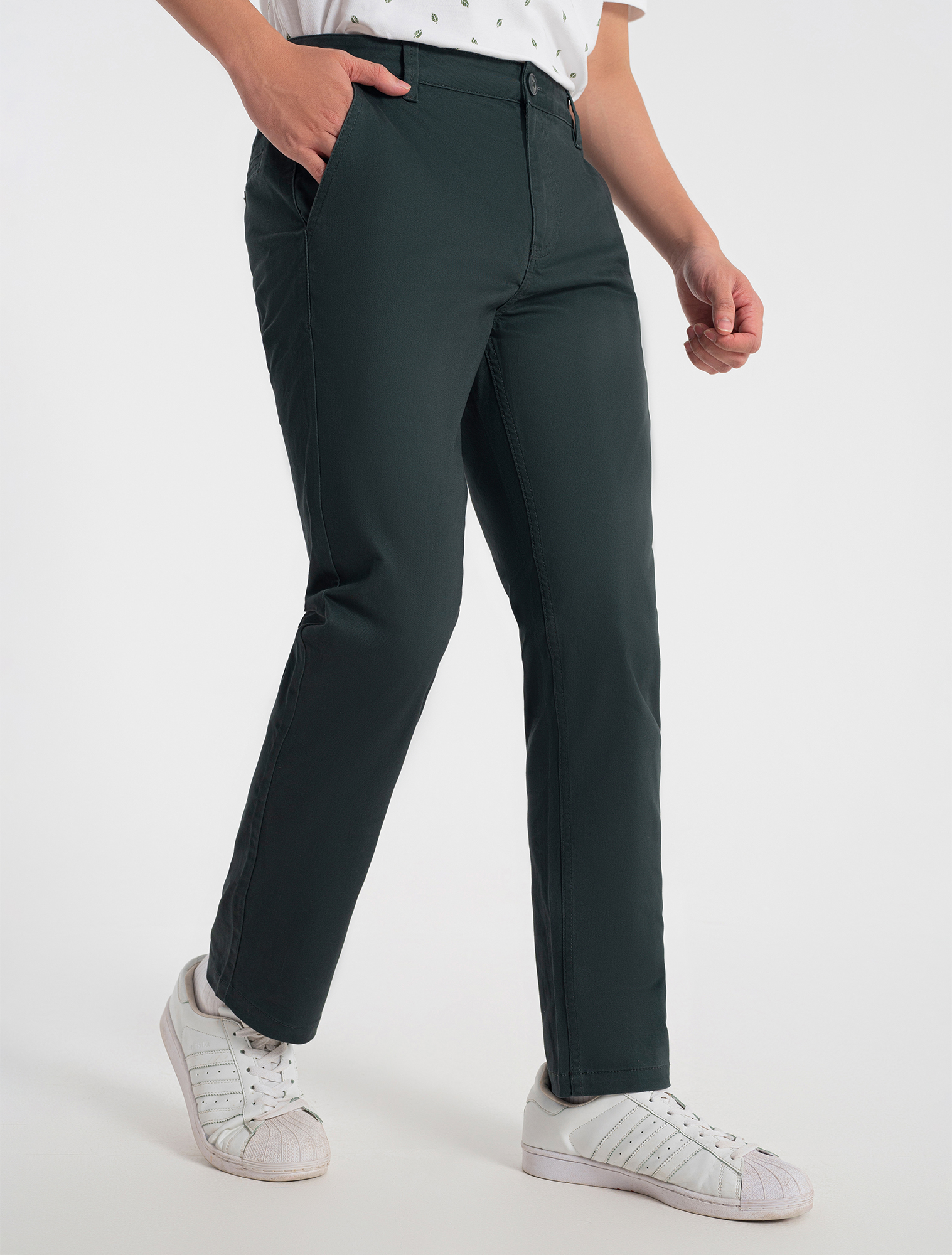 Quần khaki nam CANIFA dáng basic 8BK22A008