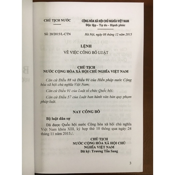 Sách - Bộ luật Dân sự (NXB Lao động)