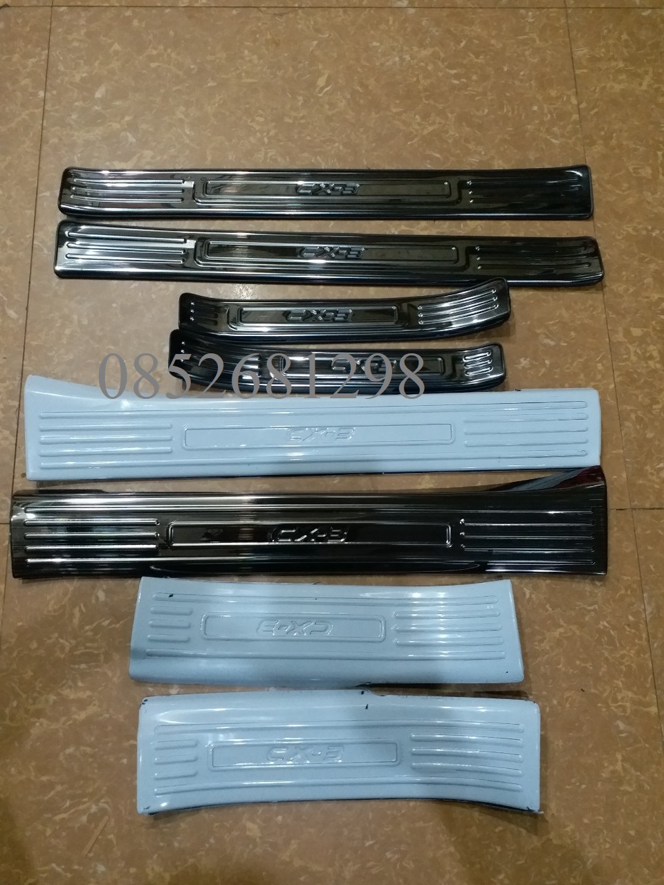 Bộ Nẹp Bước chân 8ct Trong + Ngoài Titan dùng cho Xe Mazda Cx3 dùng chung các đời xe