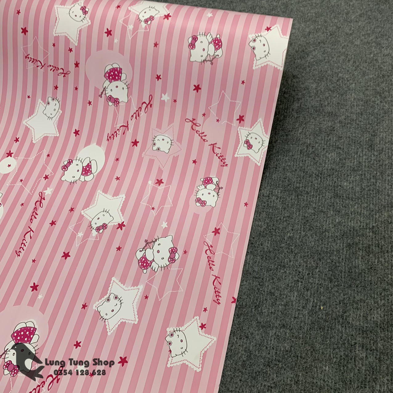 [HCM]Decal hình hello kitty - Giấy dán tường có sẵn keo màu hello kitty
