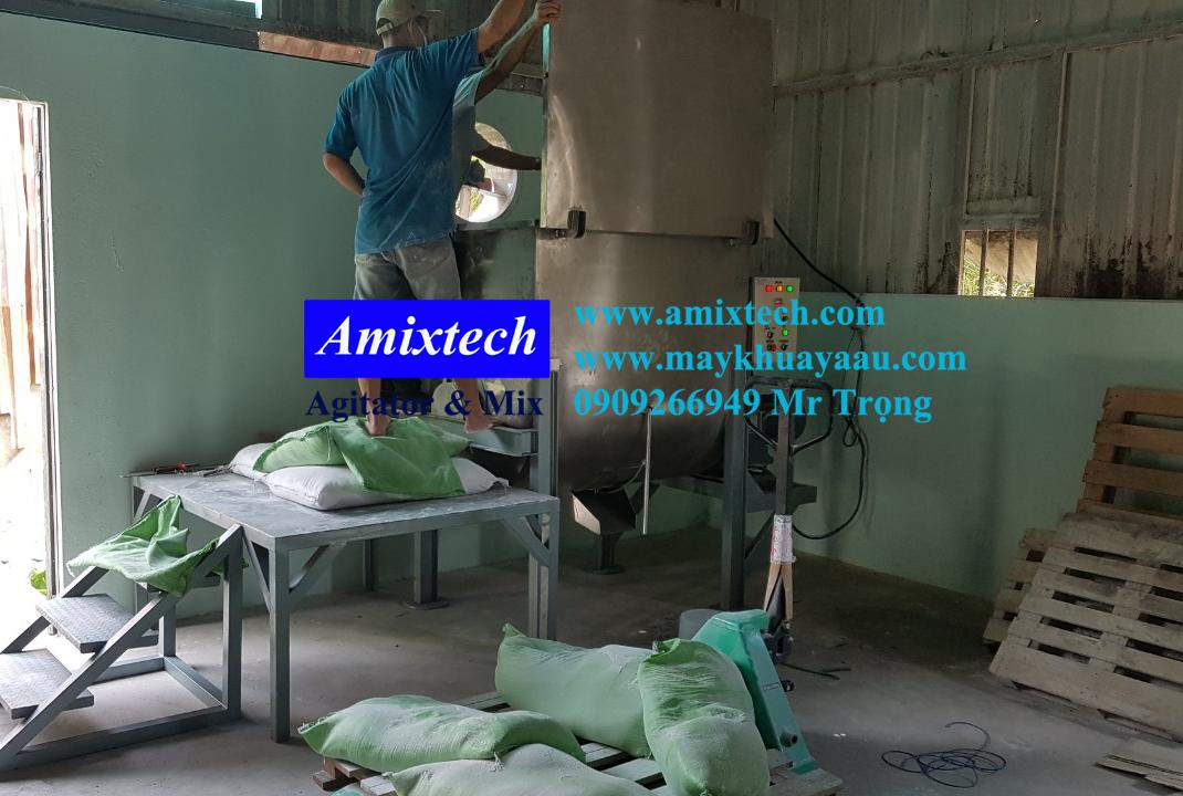 [HCM]Máy trộn bột vi sinh 100Kg