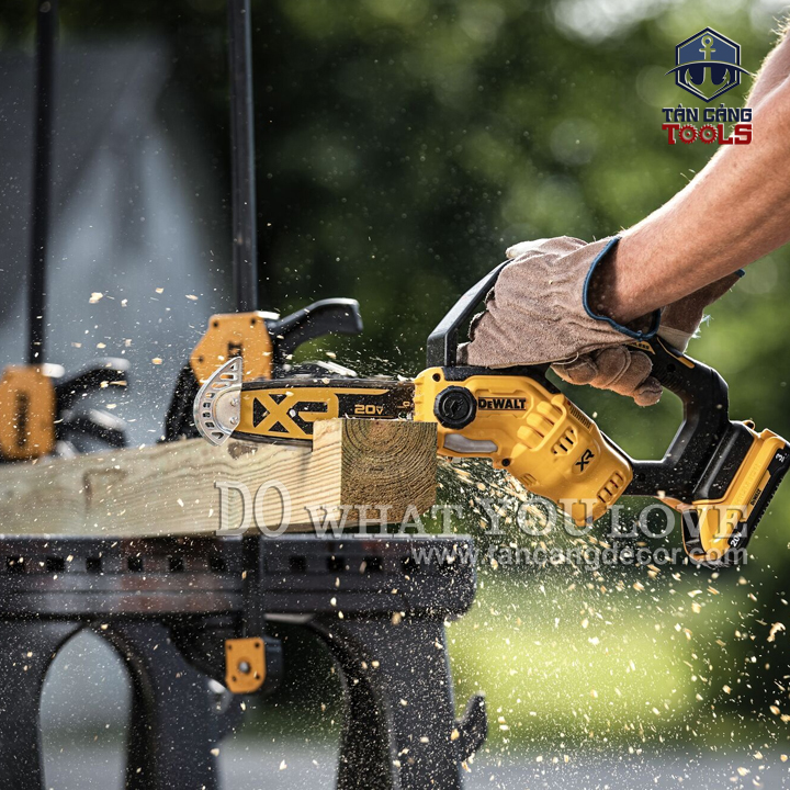 Máy Cưa Xích Dùng Pin 20V Dewalt DCS623B ( Thân Máy )