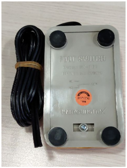 Công tắc bàn đạp HY-101 Hanyoung