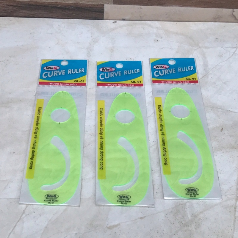 {HCM} THƯỚC PARABOL WINQ [ VPP Trí Đức ]
