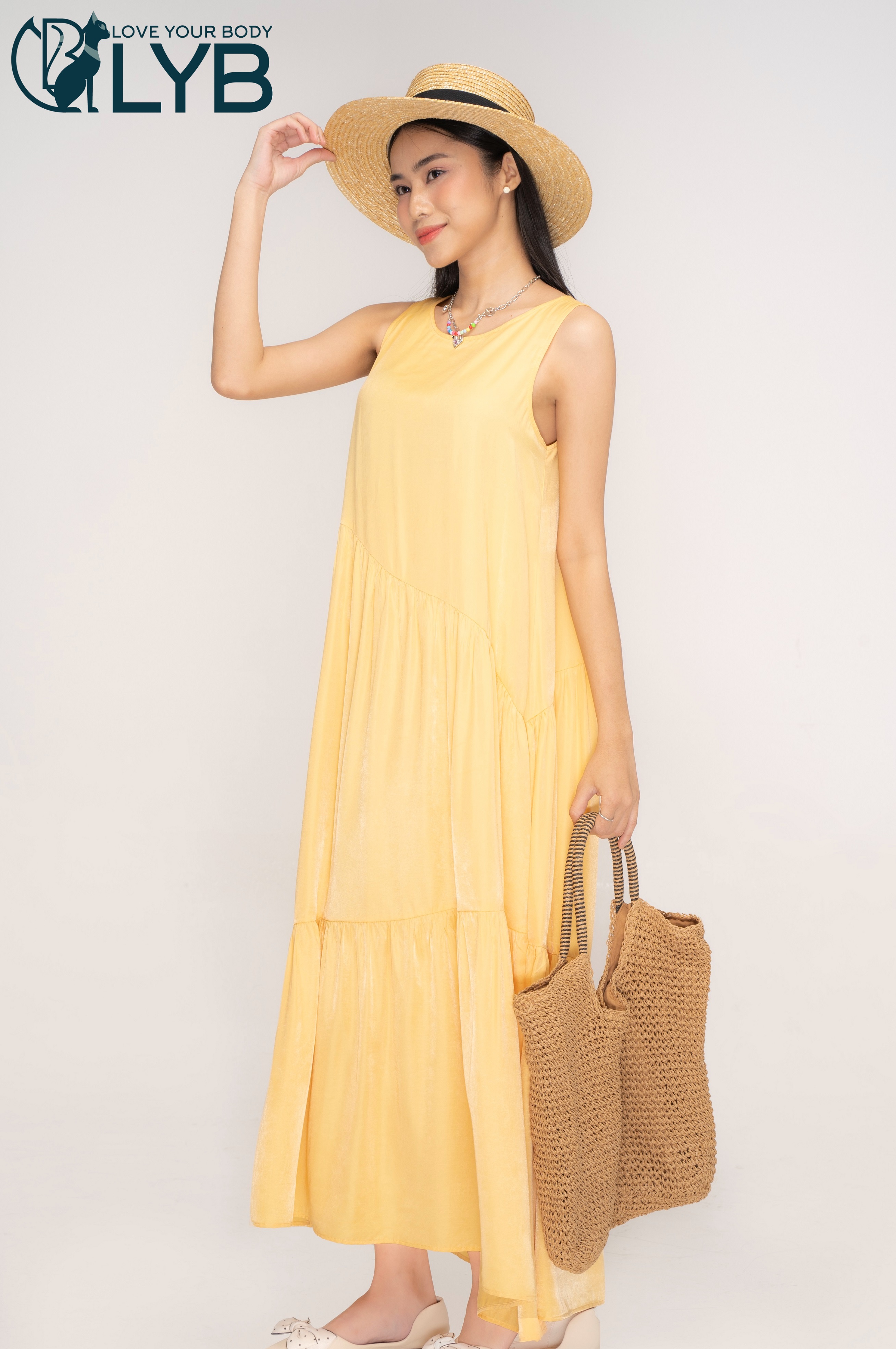 Đầm maxi không tay mềm mại thướt tha