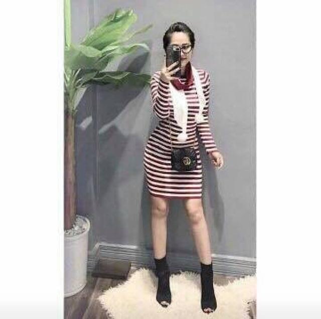 đầm kèm khăn choàng siêu xinh