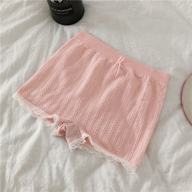 Quần đùi short mặc trong váy gân tăm