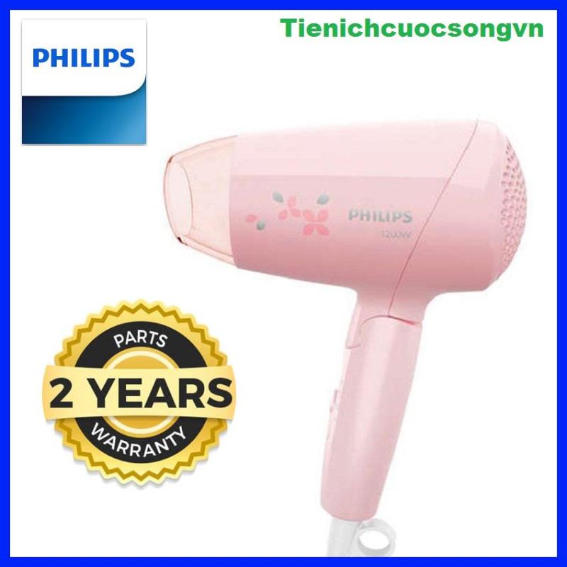 Máy sấy tóc philips BHC010/00, Máy sấy tóc Philips Essential Care mới có kiểu dáng xinh xắn, gọn nhẹ và công suất cao. Công suất 1200W cho phép bạn sấy tóc nhẹ nhàng và nhanh chóng