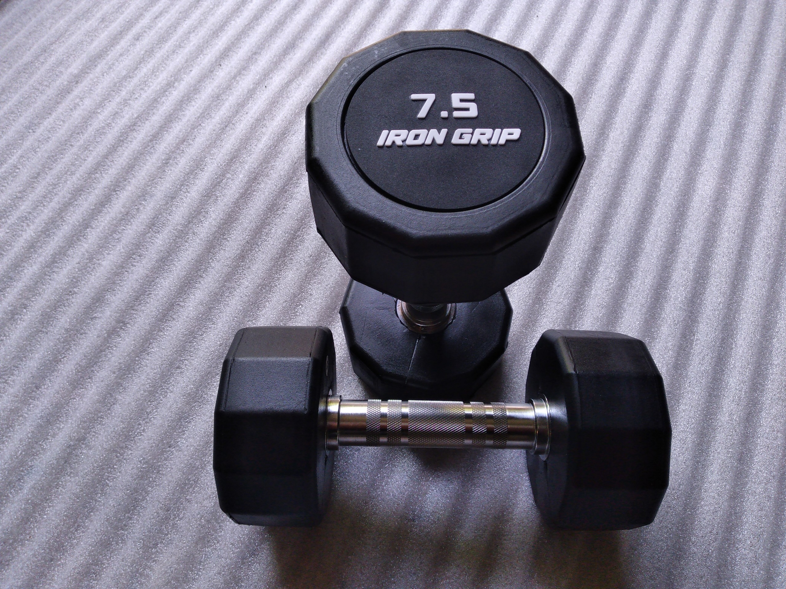 Tạ tay cao su Irion Grip 7.5kg (1 đôi)