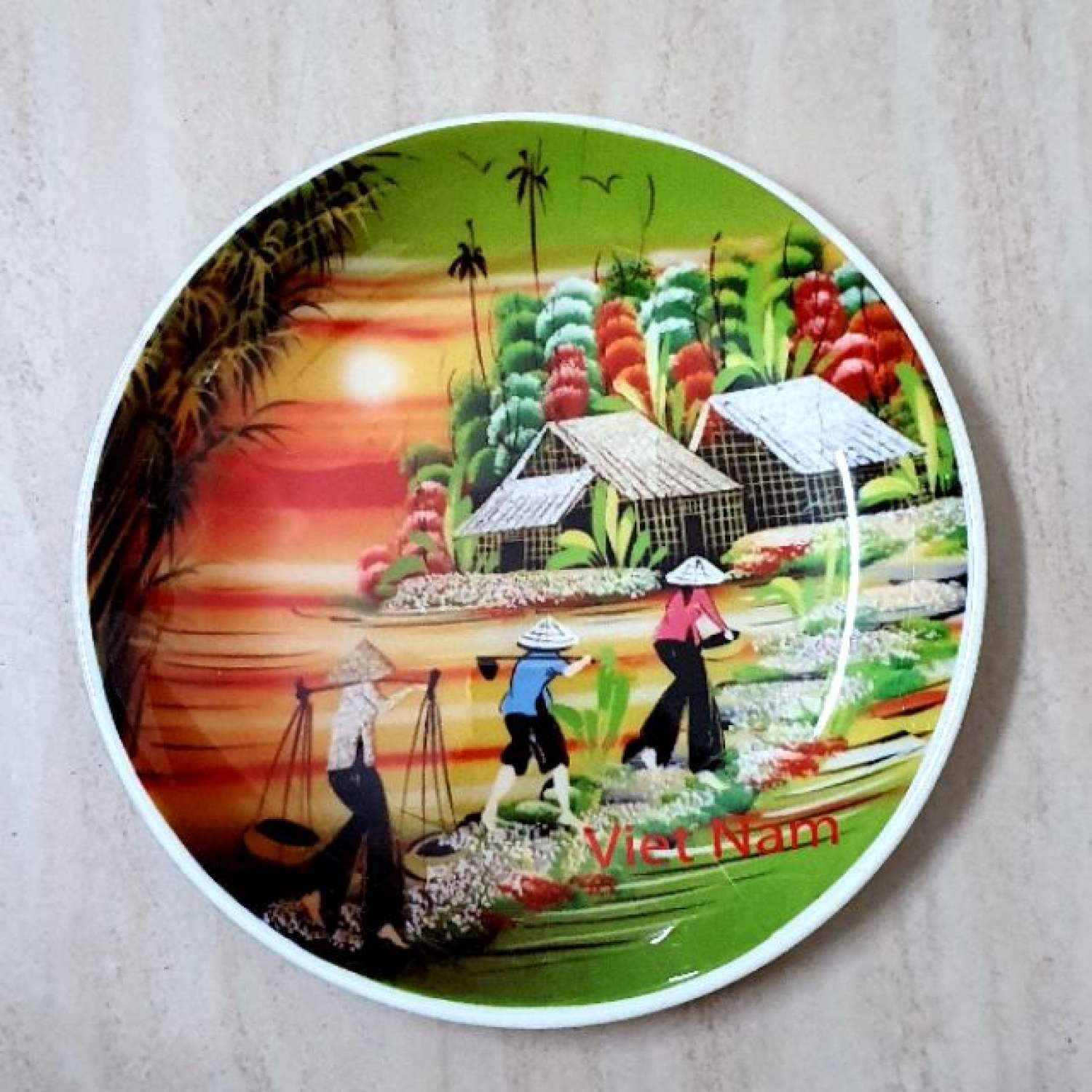 Đĩa Sứ Lưu Niệm In Làng Quê Việt Nam

(D=17cm)