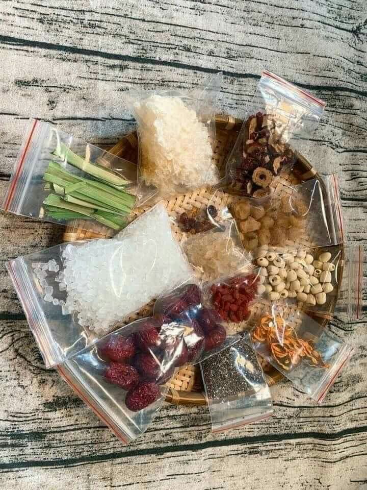 Chè dưỡng nhan 12 vị