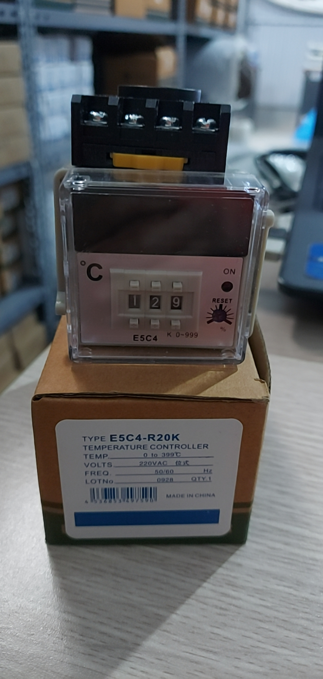 Đồng hồ nhiệt E5C4