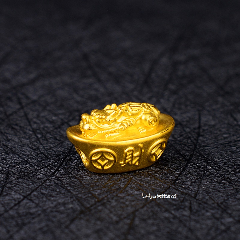 Charm Tỳ hưu ôm thỏi