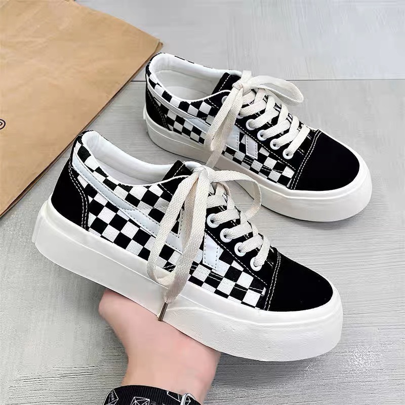 Giày thể thao vải nữ độn đế mũi viền kẻ Caro 2 màu siêu hot