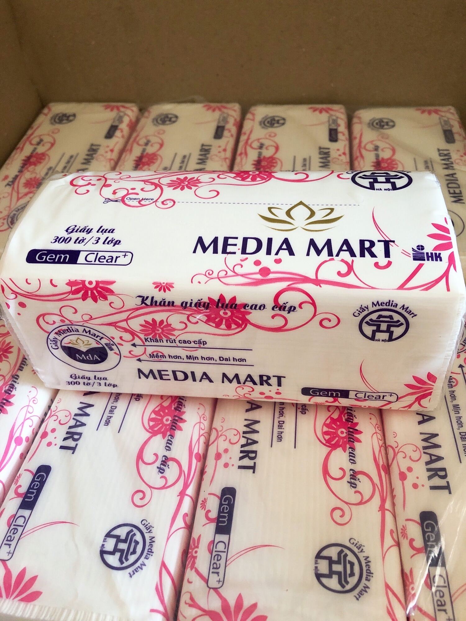 COMBO 10 BỊCH GIẤY RÚT LỤA MEDIA MART CAO CẤP 300 TỜ 3 LỚP
