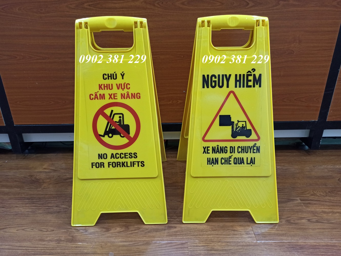 Biển cảnh báo XE NÂNG chữ A - gấp gọn
