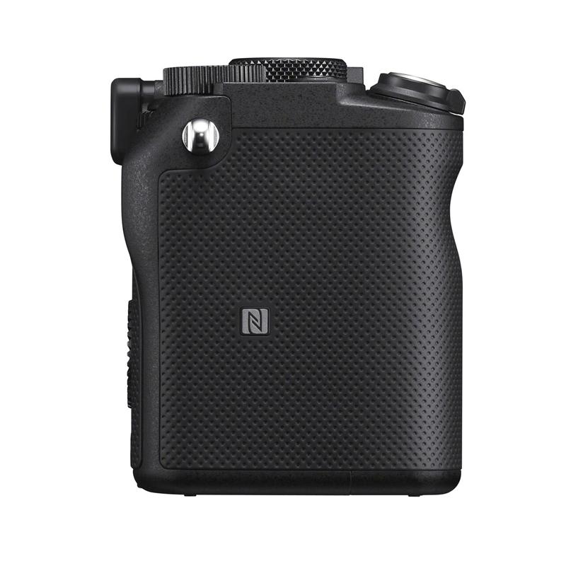 Máy ảnh Sony full-frame nhỏ gọn Alpha 7C