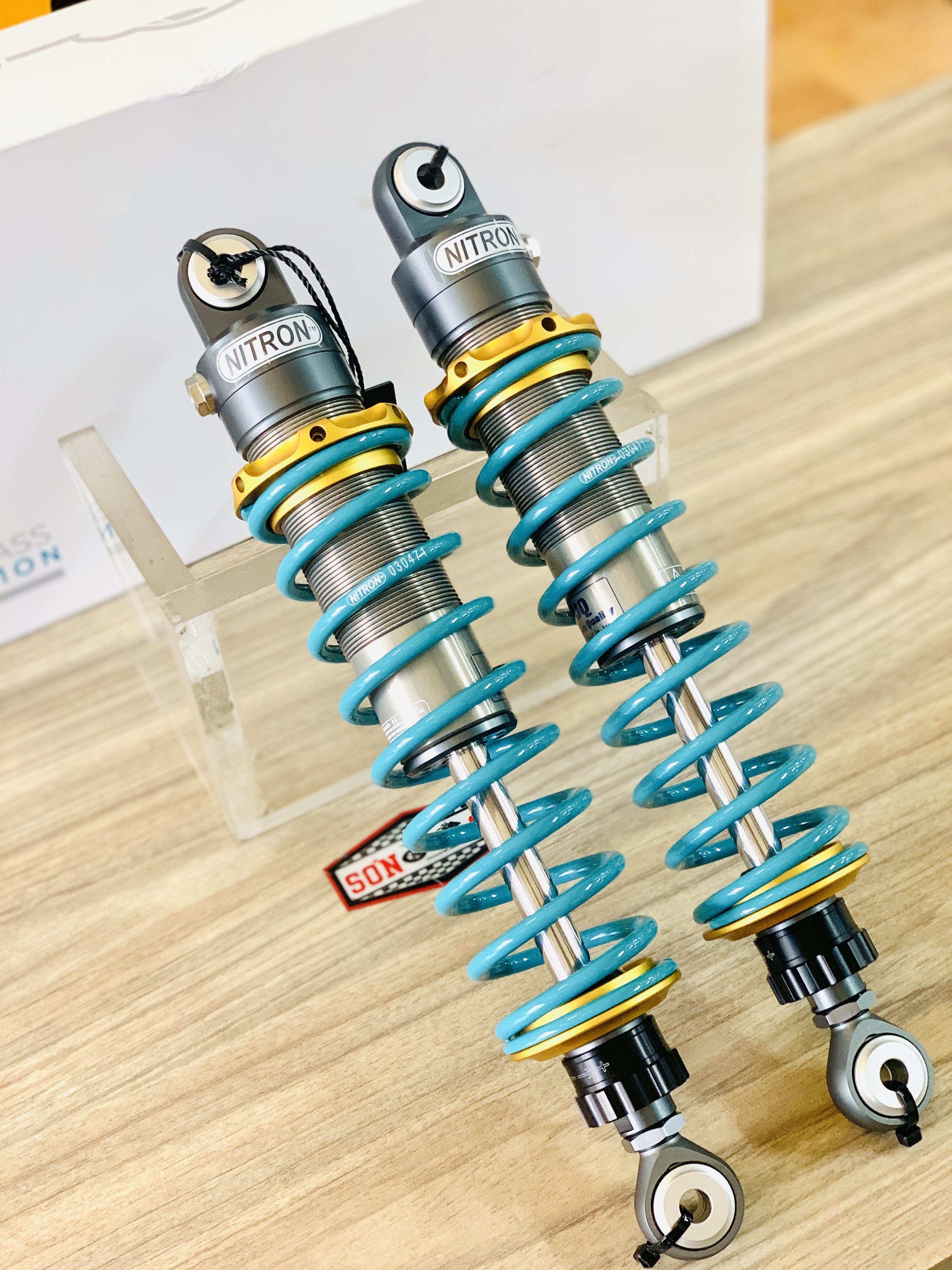 Sơn xịt Samurai Màu xanh Tosca - 322 (nitron) 400ml