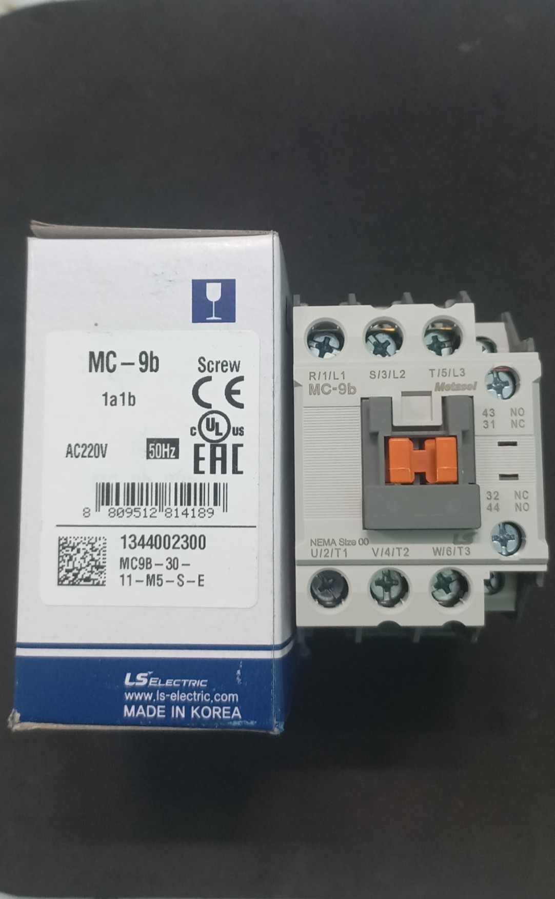 Khởi động từ LS 9A MC-9B 220V