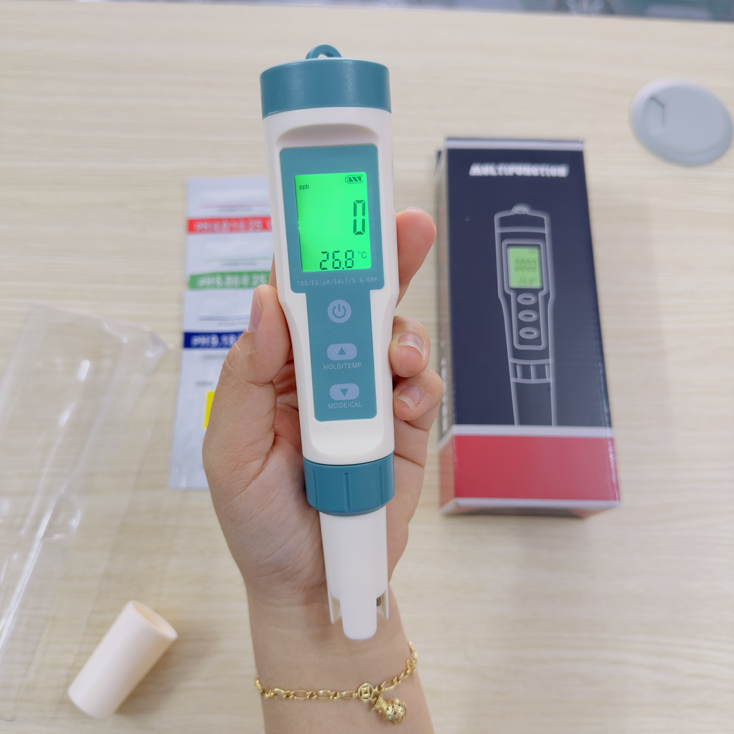 BÚT ĐO CHẤT LƯỢNG NƯỚC 10 TRONG 1 TDS/EC/PH/SALT/S.G/ORP/H2/TEMP