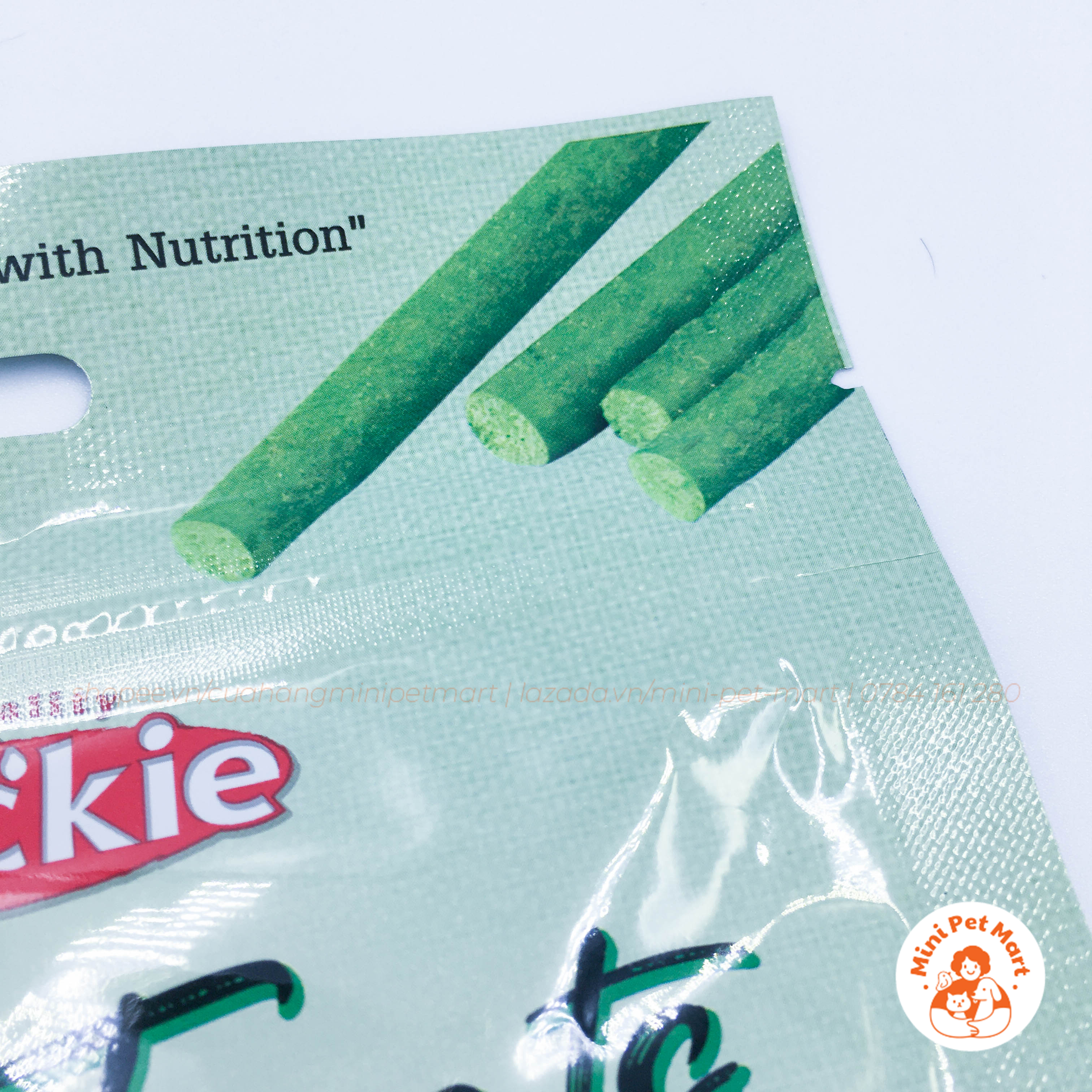 Thức ăn vặt cho chó SNACKIE 70g (14 que)