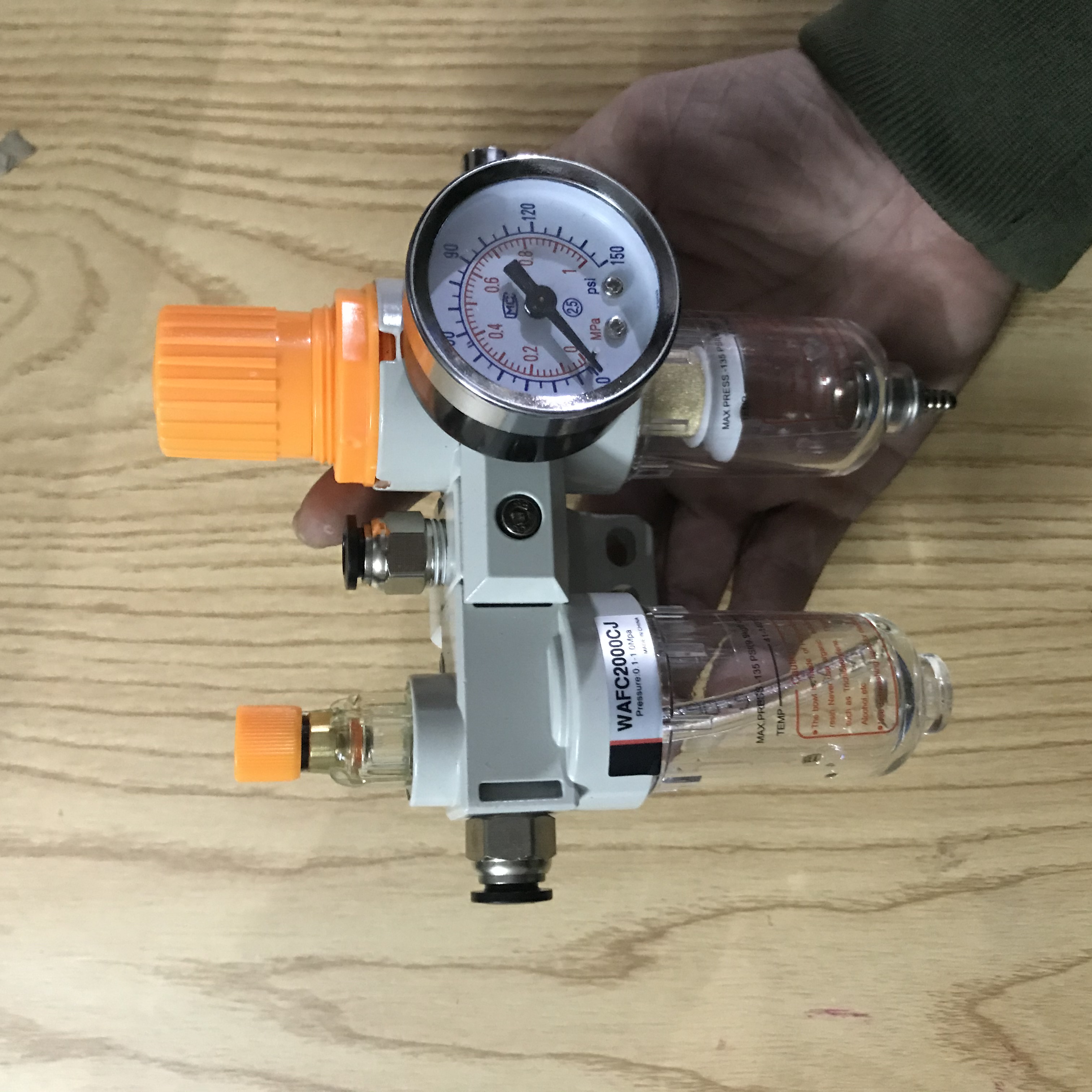 Bộ Cấp Dầu Lọc Nước Máy Ra Vào Lốp Cam