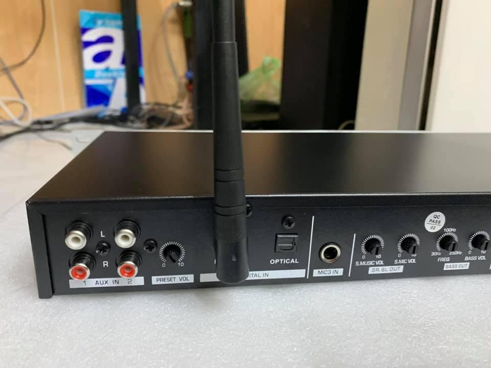 Vang cơ lai số dB acoustic KM330 48 BIT, Cổng quang, Bluethooth