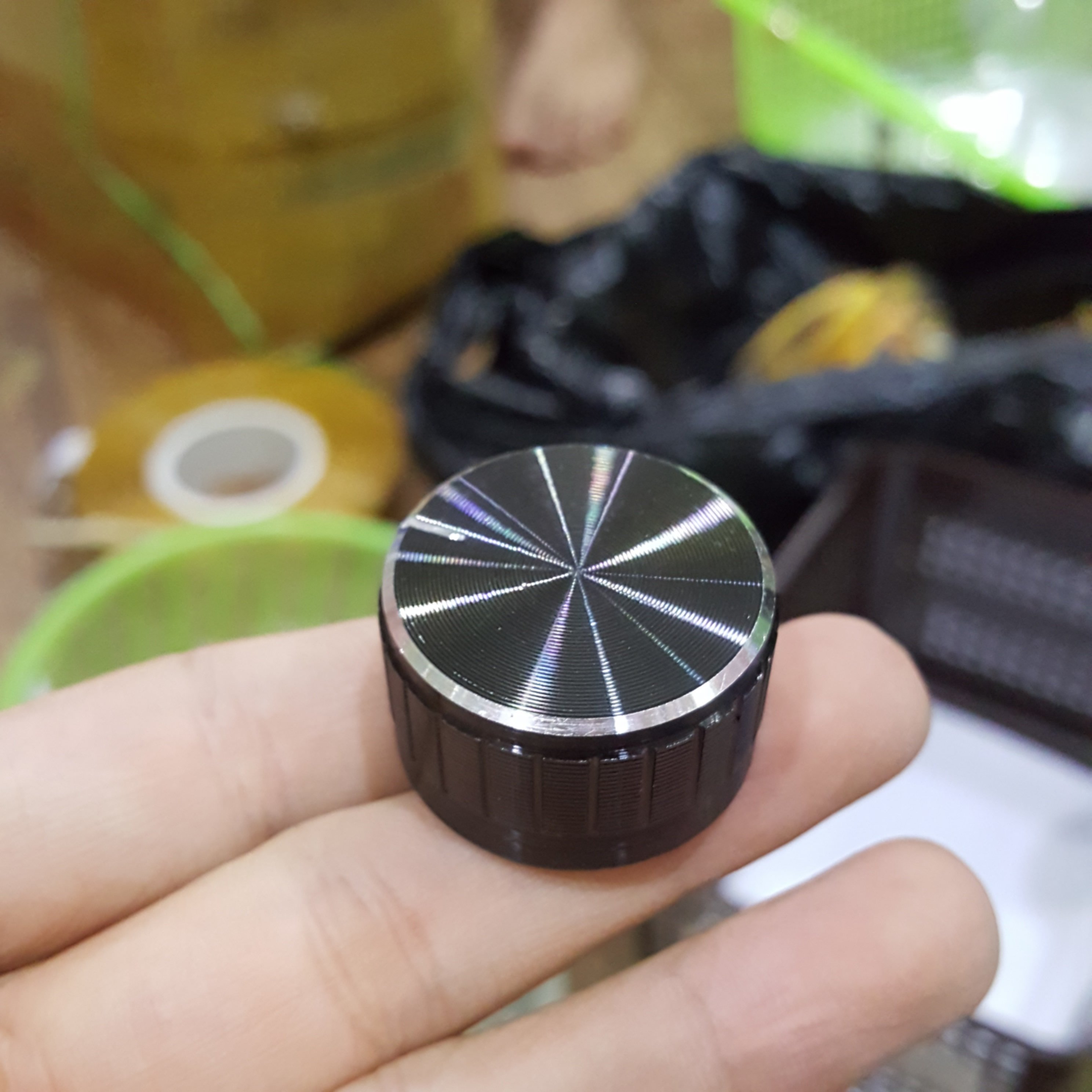 Núm triết áp đen 30mm
