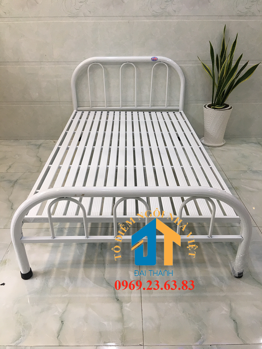 Giường  sắt đơn giản kích thước 1m6 x 2m