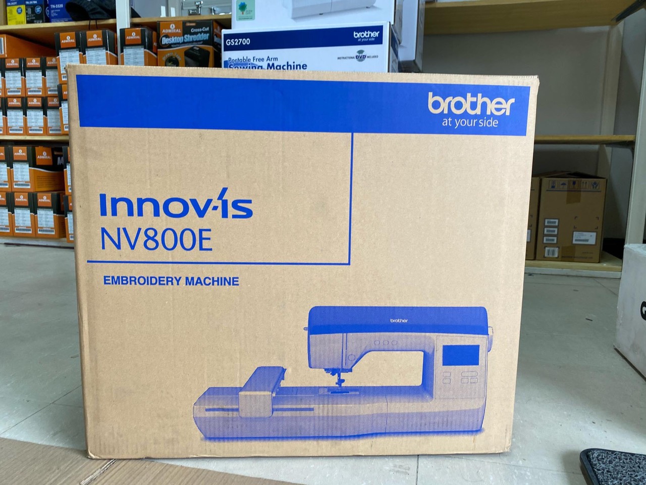 [Trả góp 0%]Máy thêu  Brother NV800E - chính hãng