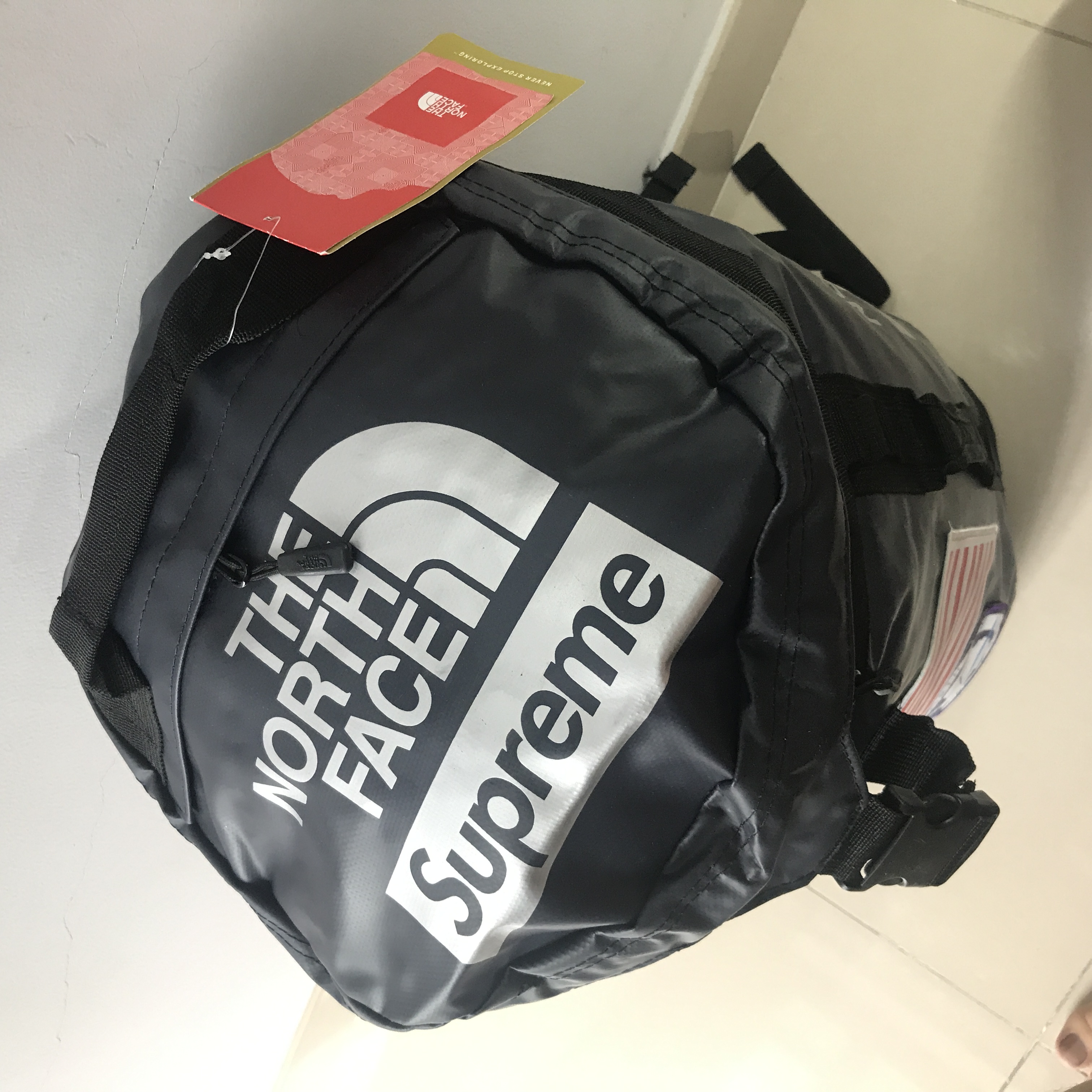 Balo Supreme x The North Face Big Haul