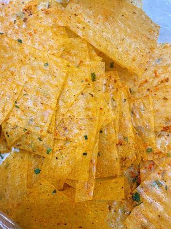 Bánh tráng lá vuông tôm phô mai - ngon mê ly 500g