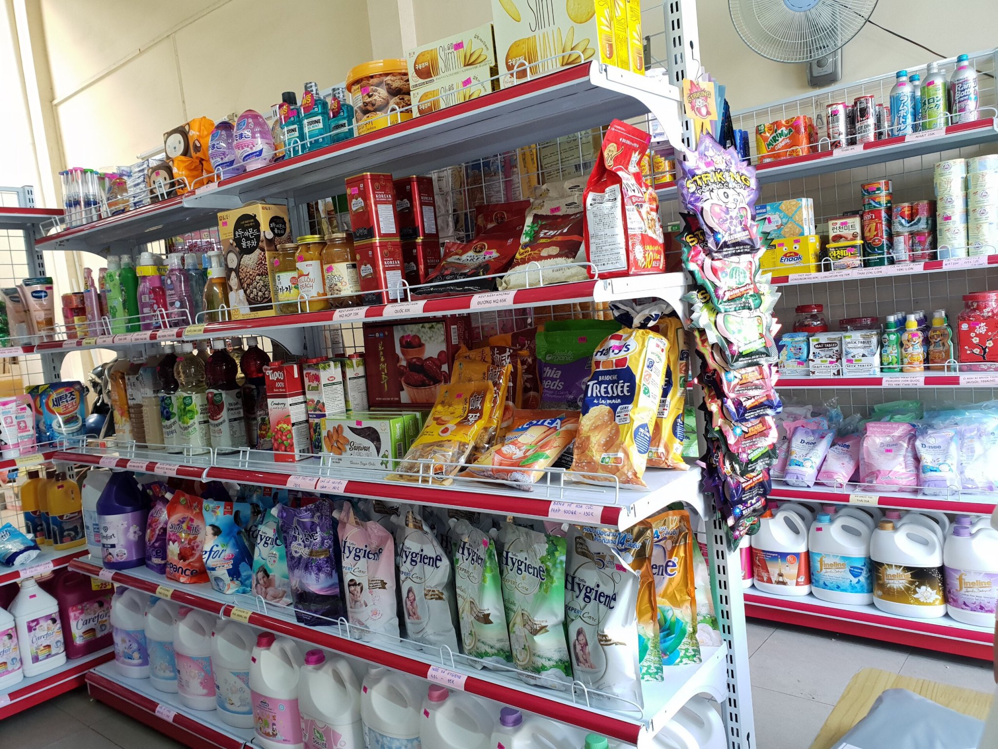 NƯỚC RỬA BÌNH SỮA DNEE CHAI 620ML THÁI LAN