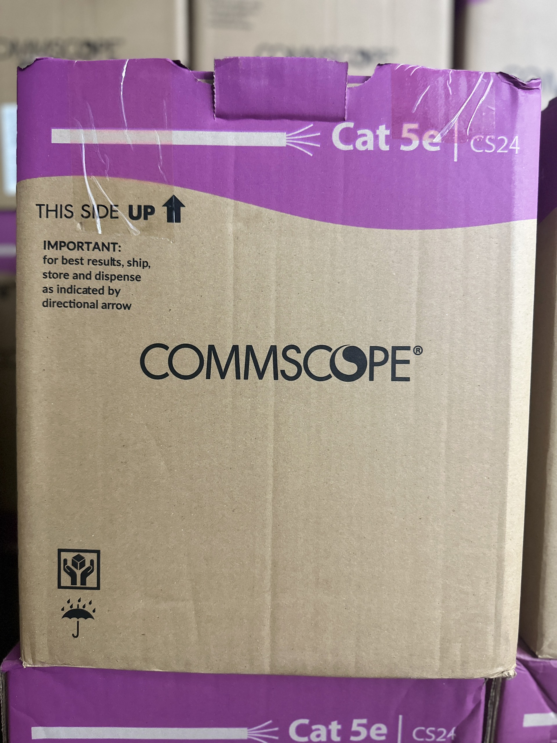 Cáp mạng Cat5e FTP Commscope  (219413-2) chống nhiễu chính hãng