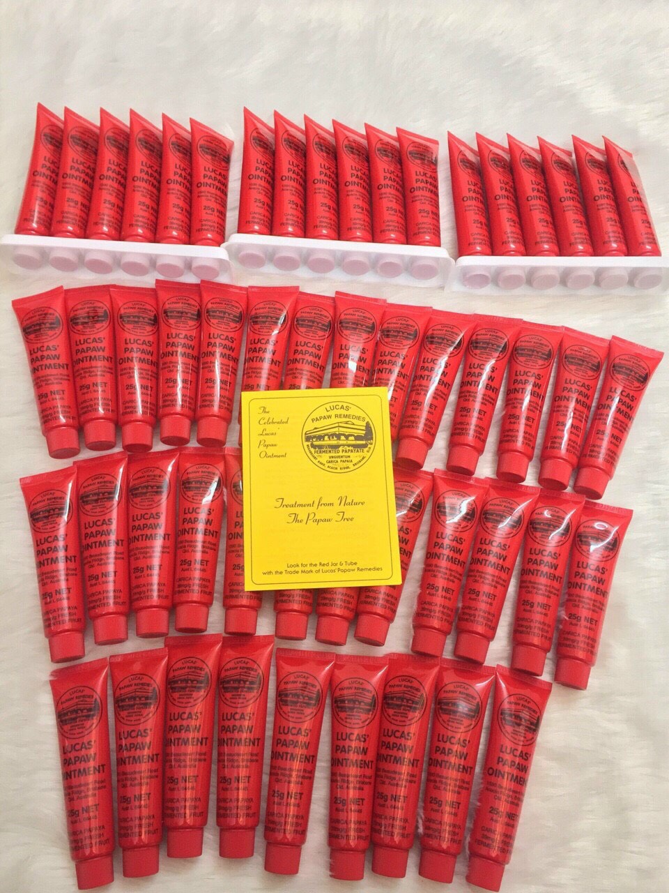 Kem đu đủ Lucas’ Papaw Ointment 25g ( Hàng Úc đi air)