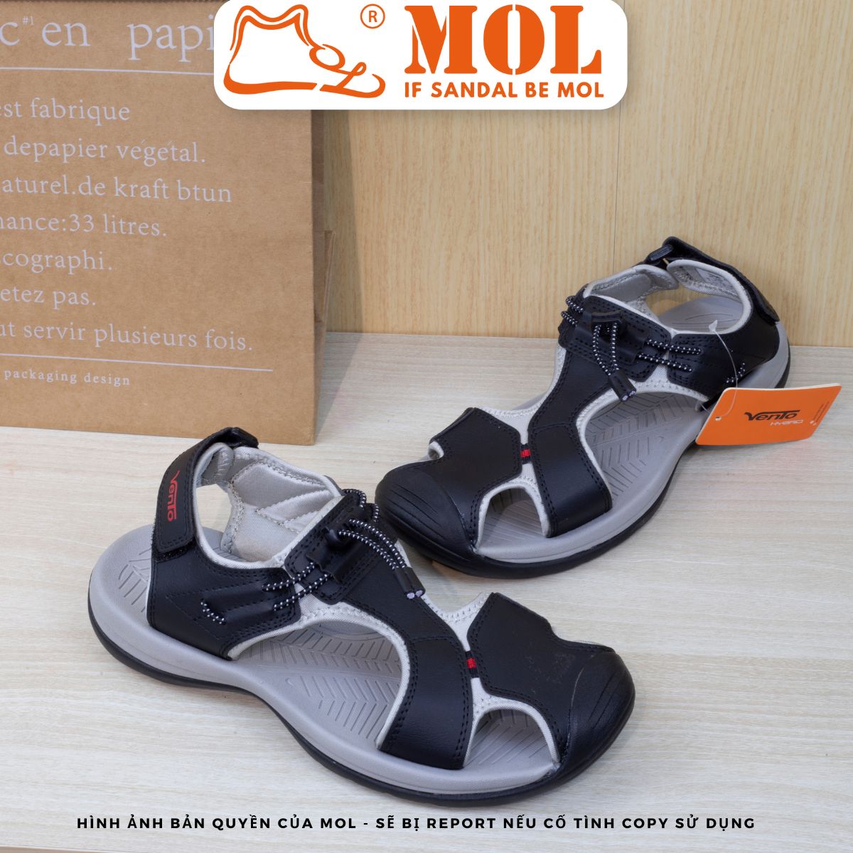 Sandal nam quai bít mũi hiệu Vento SD7609B màu đen