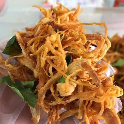 [HCM]Khô gà lá chanh 200gr