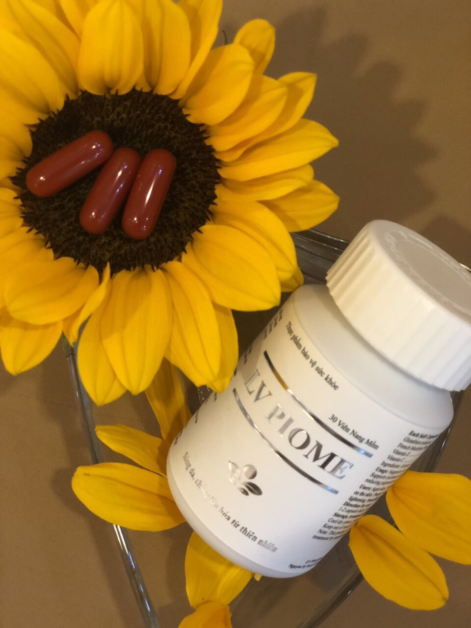 Viên uống trắng da, chống lão hóa LV PIOME
