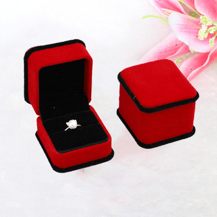 Hộp đựng trang sức nhẫn cao cấp